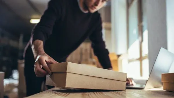 Fast reliable online store delivery